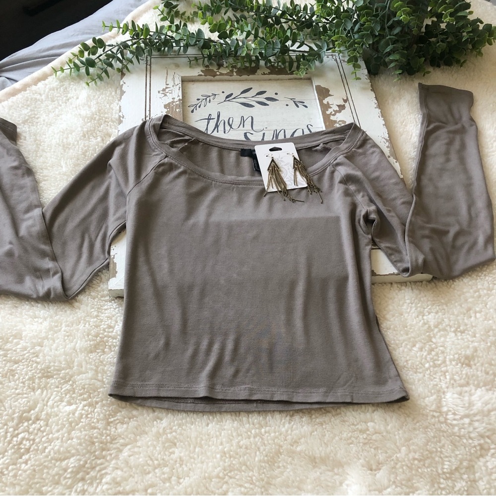 Forever 21 Taupe crop shirt SZ S